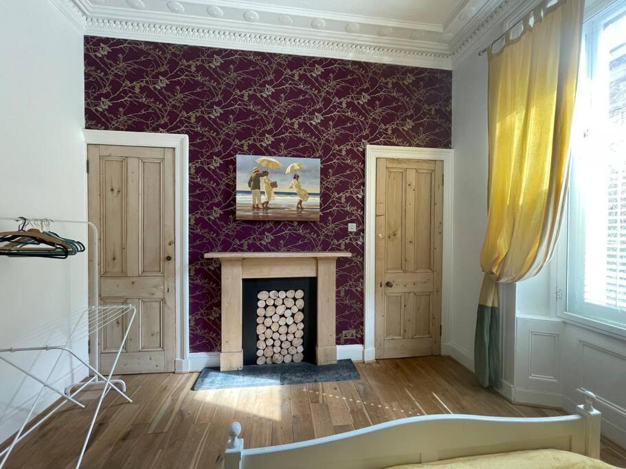 Stunning West End Flat! Leilighet Glasgow Eksteriør bilde