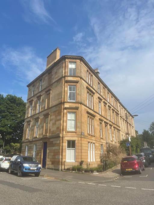 Stunning West End Flat! Leilighet Glasgow Eksteriør bilde